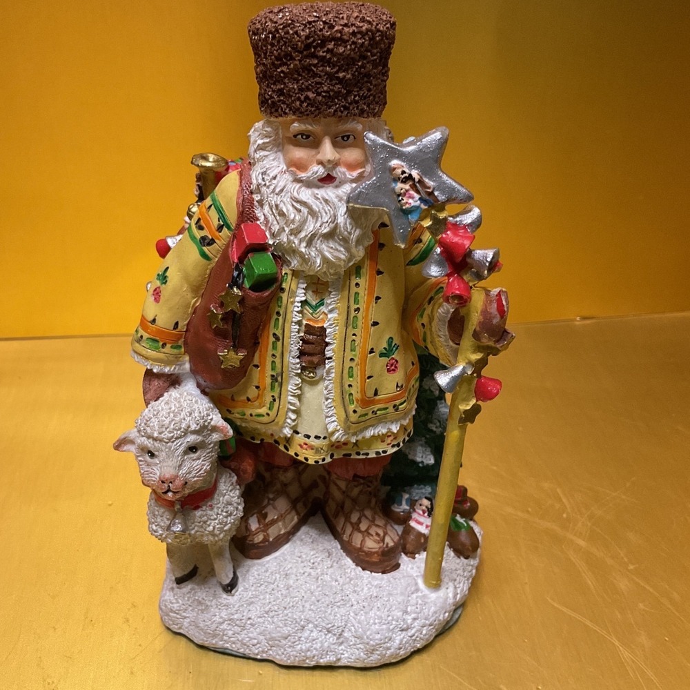 St Nicholas Romania Figurine 2002 International Resources SC60 Santa Lamb 4.5"